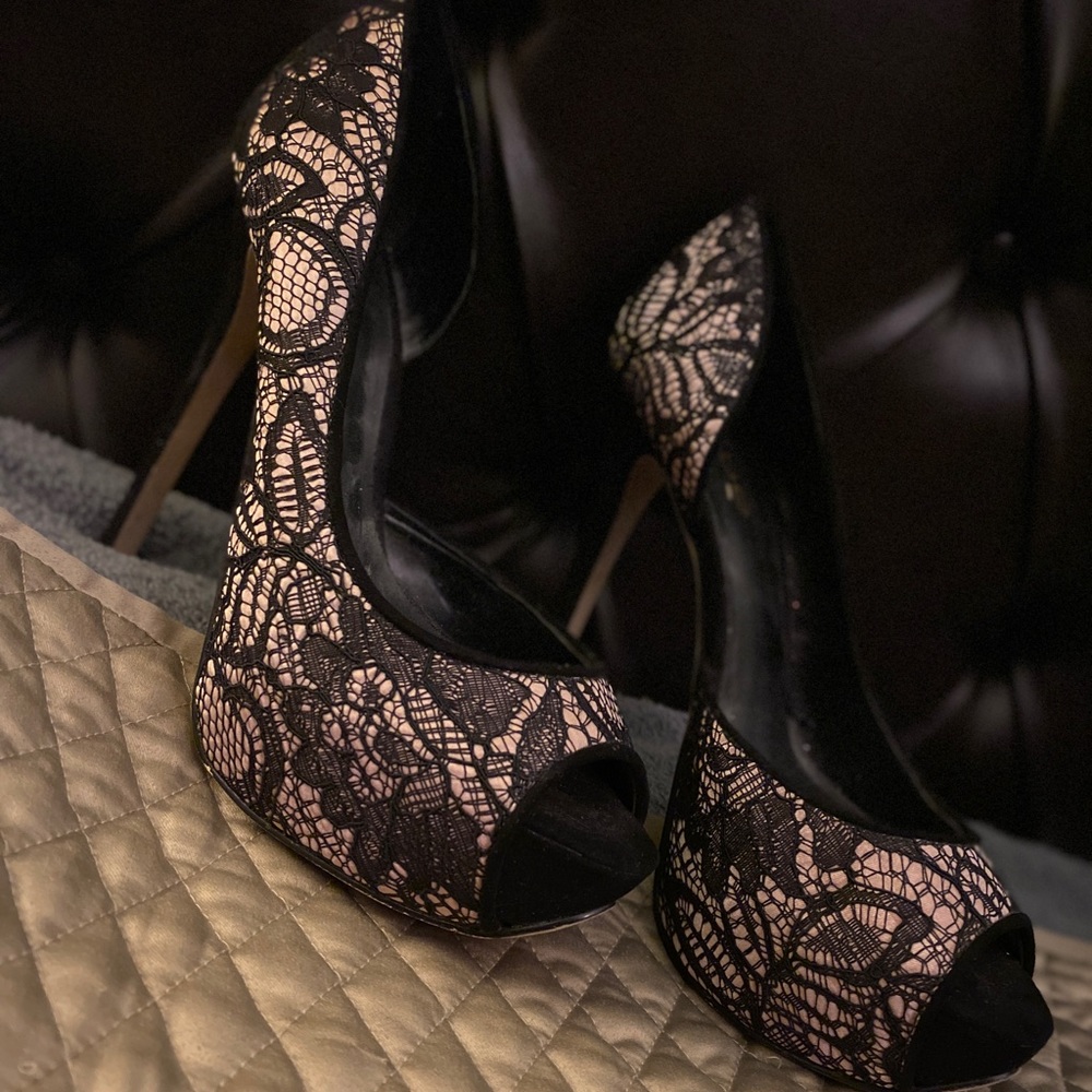 Bebe Black And Tan Lace Stilletos